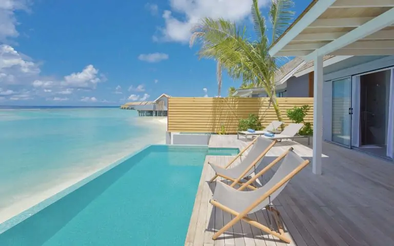 Airclos Sliding doors. Individual Villas, Kuramathi Island Resort, Maldives