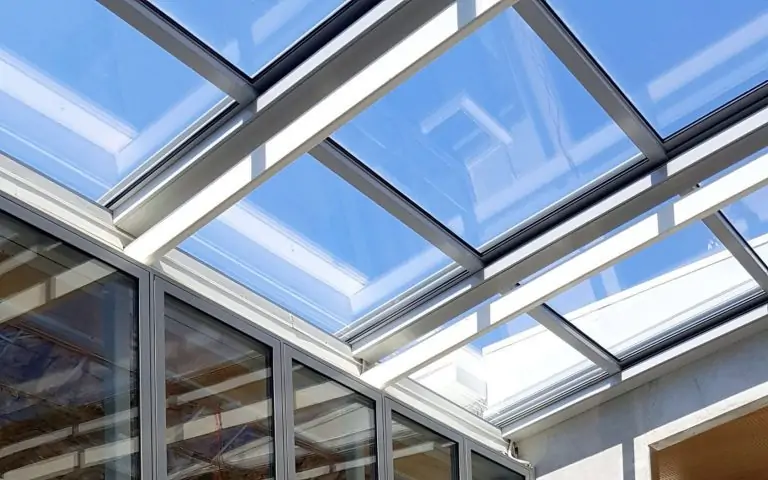 Airclos T6000 Techos móviles. Trathen's building, Nelson, Nueva Zelanda.