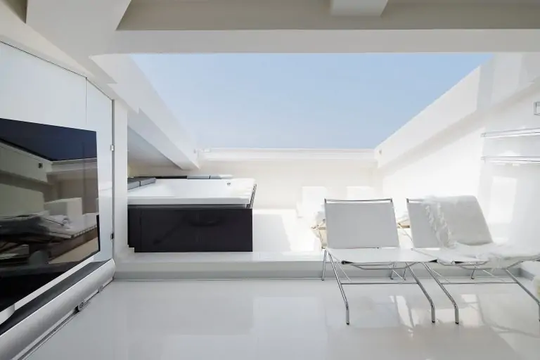 Techo móvil T8000. Solarium ático Maialen Decoración, Zarautz, España